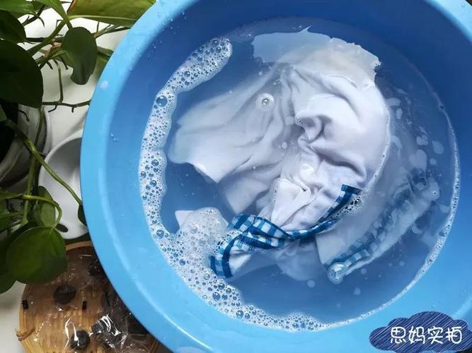有了它别的洗涤产品都可以扔了第一款100生物基洗衣液低泡易漂去污力